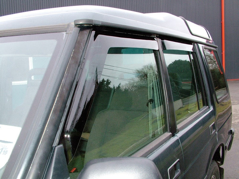 Front & Rear Wind Deflector Set & Range: DA6070. Land Rover Parts for Discovery, Range Rover. Reproduction Britpart